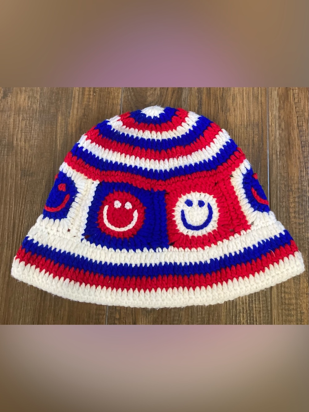 Fashion Crochet Smiley Face Bucket Hat